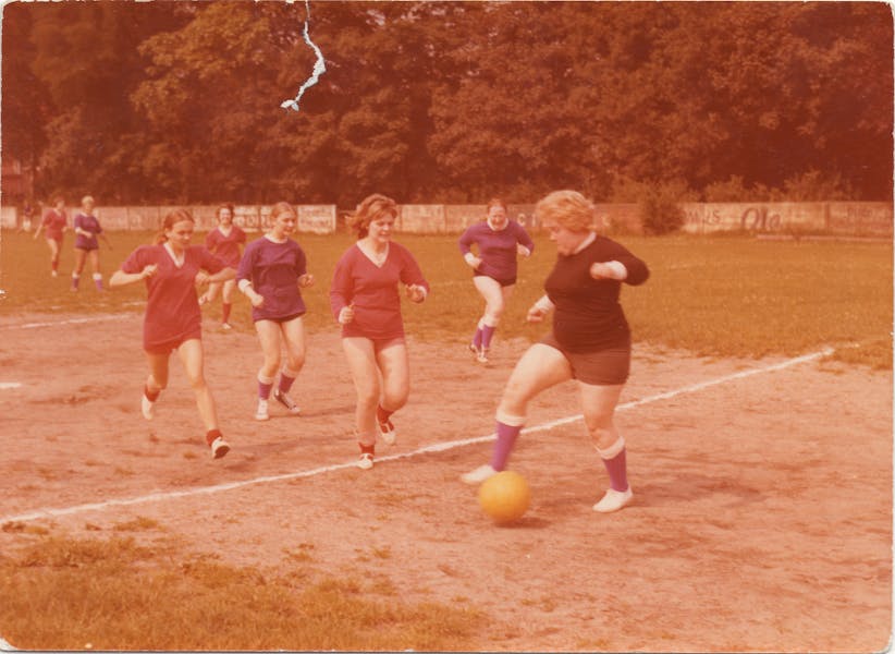 Damp Vera Whitestar meisjesvoetbal 1970 3 1
